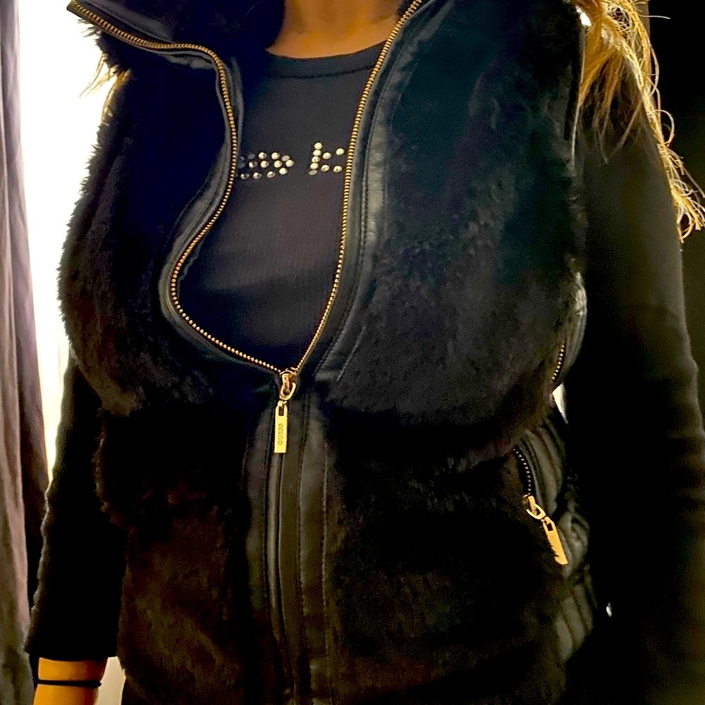 Guess vest